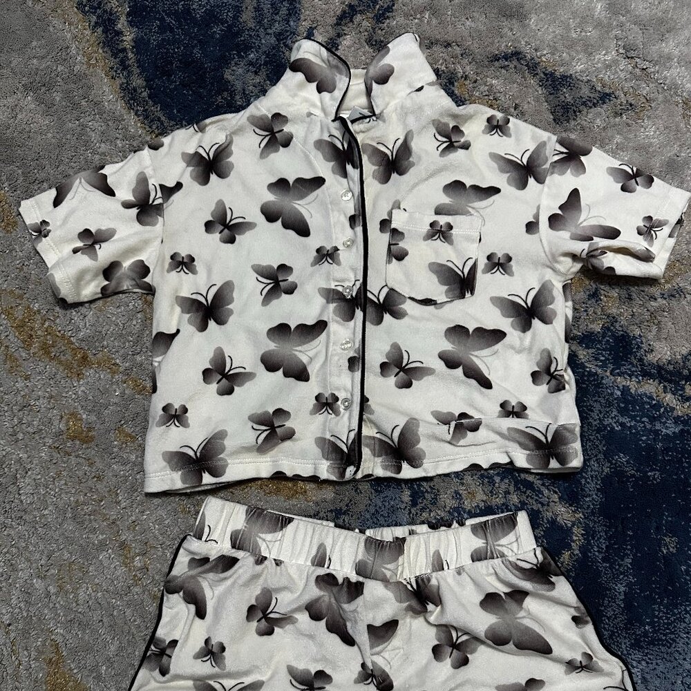Black and white 2-piece pajama set